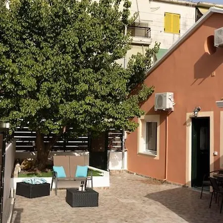Artemis House Corfu Town Holiday home *