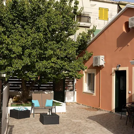 Artemis House Corfu Town *