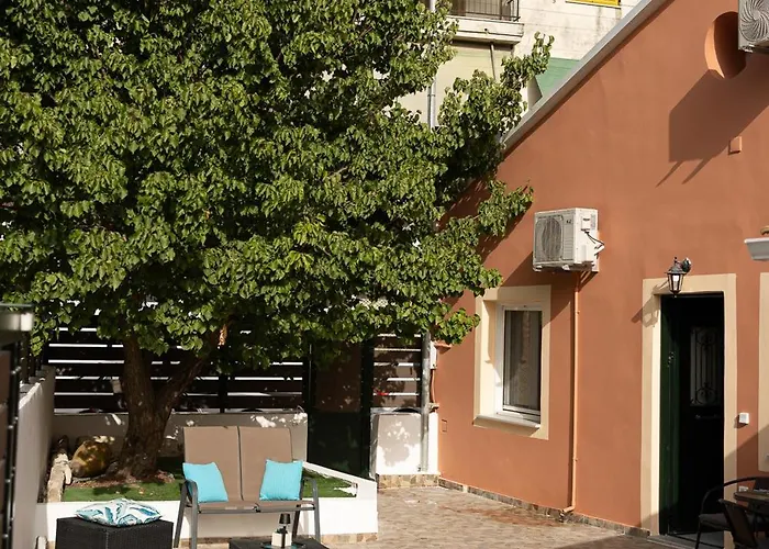 Artemis House Corfu Town *